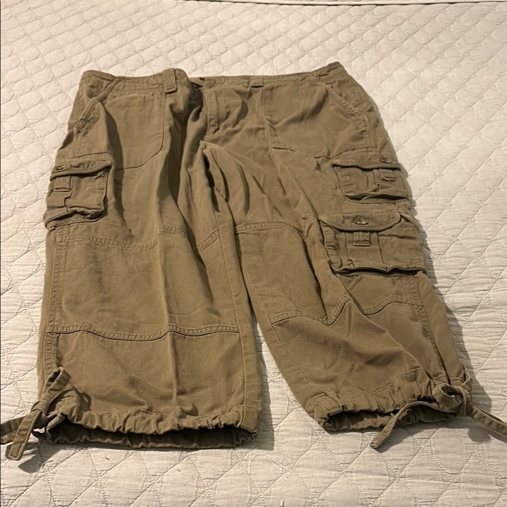 Lauren Ralph Lauren Tan Cargo Capris